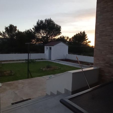 Holiday Home Lucia Lozovac Exterior foto
