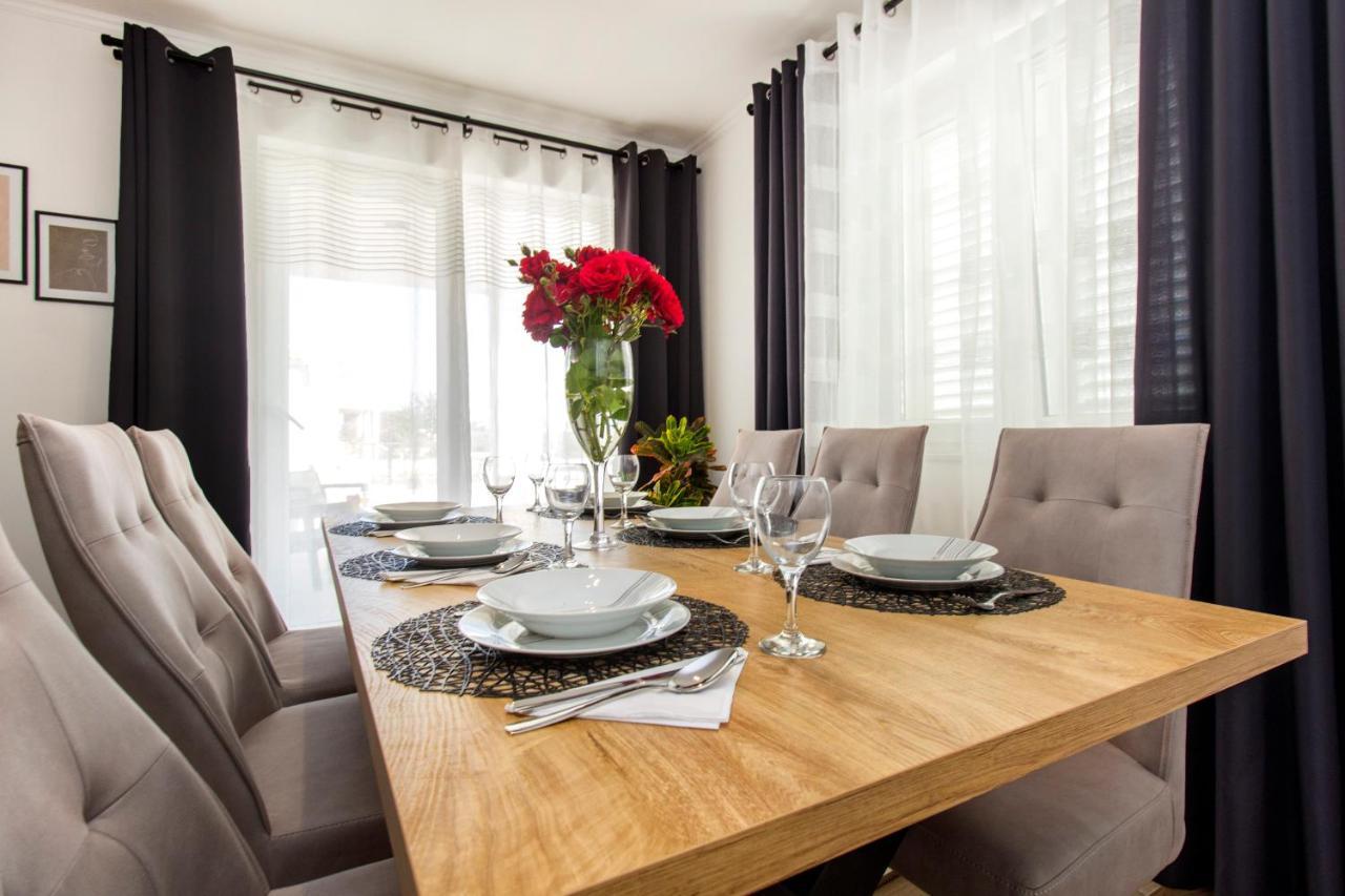 Holiday Home Lucia Lozovac Exterior foto