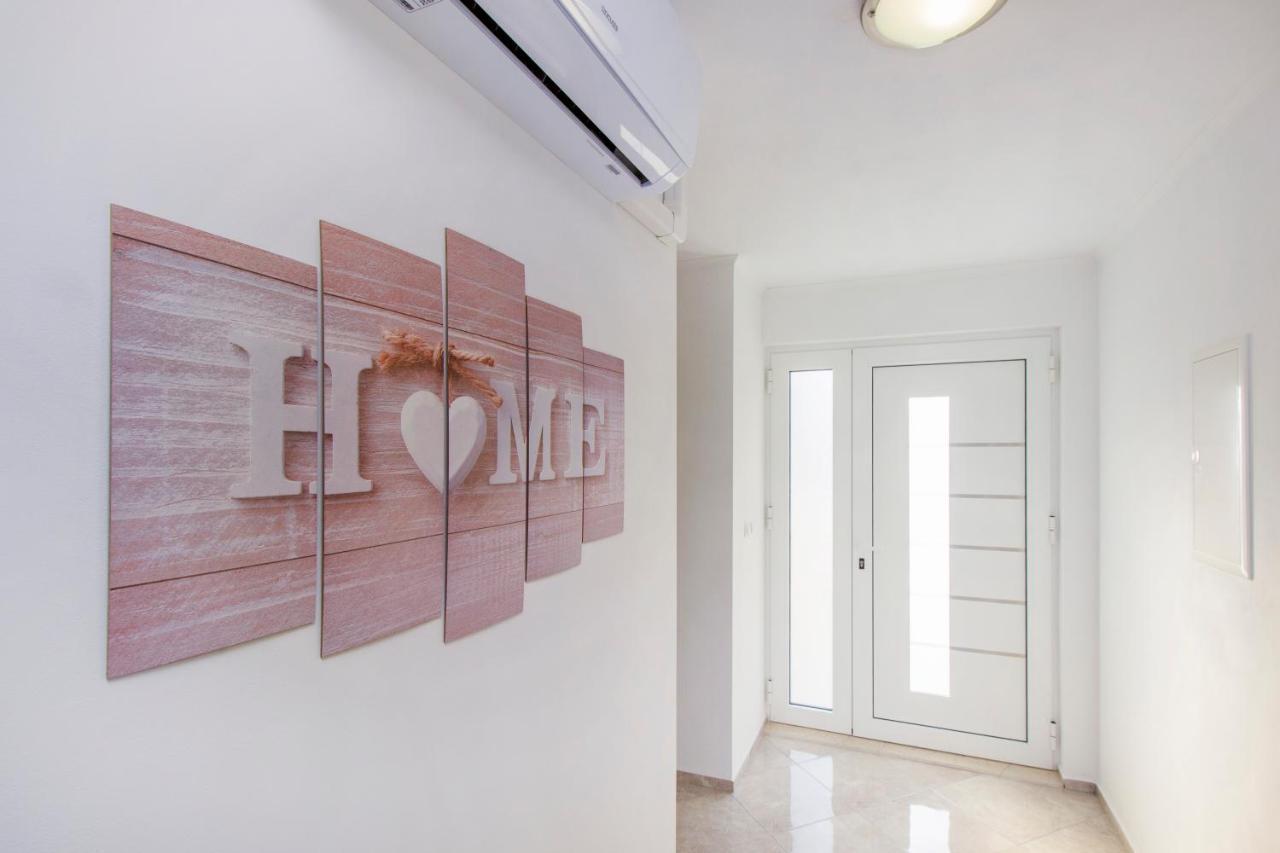 Holiday Home Lucia Lozovac Exterior foto
